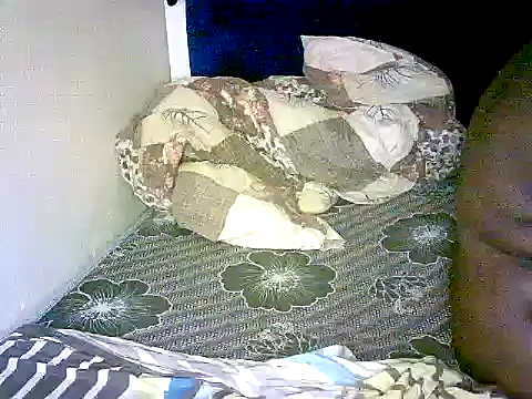 honeypotsweet online show from December 20, 2025, 9:39 pm