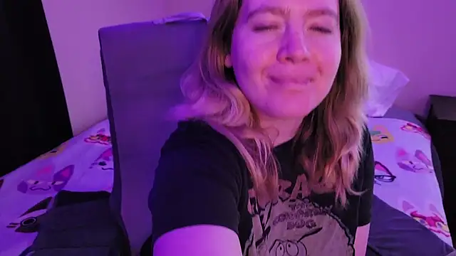 InternetFairy XO online show from February 2, 2026, 9:30 am