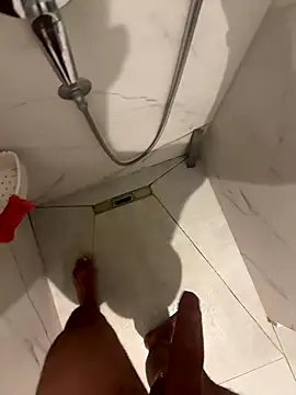 Snapshot of cagoulegrosse chatting on November 8, 2025, 9:40 pm cagoulegrosse online show from November 8, 2025, 9:40 pm