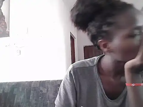 petiteebony 81 online show from December 20, 2025, 5:54 am