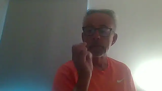 tuggy59 online show from September 19, 2025, 5:11 am