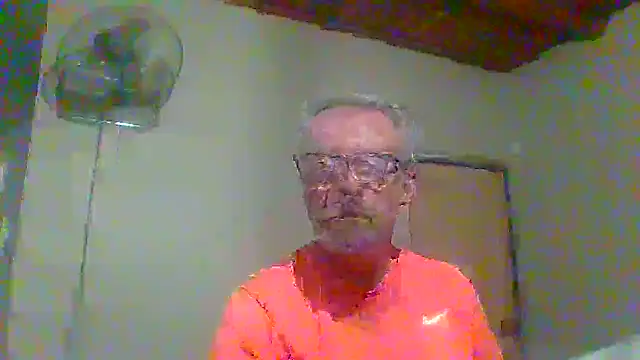 tuggy59 online show from October 11, 2025, 4:46 am