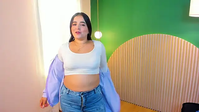 Snapshot of taylor_bennet chatting on September 30, 2025, 12:22 pm taylor bennet online show from September 30, 2025, 12:22 pm