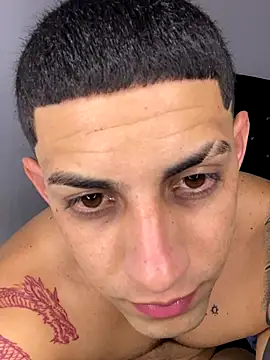 Snapshot of Alex_cute77 chatting on September 24, 2025, 12:29 am Alex cute77 online show from September 24, 2025, 12:29 am