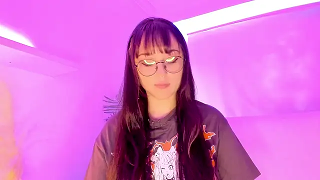 Gloomydoll online show from September 30, 2025, 6:58 pm