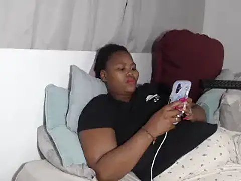 Real1SweetQueen online show from September 22, 2025, 4:46 pm