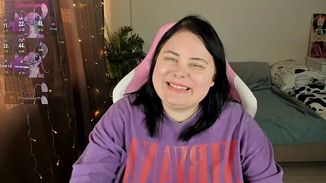 Akemi BBW online show from November 24, 2025, 5:29 am