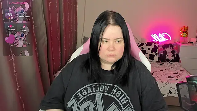 Akemi BBW online show from February 10, 2026, 4:00 am