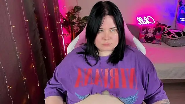 Akemi BBW online show from November 3, 2025, 6:55 pm