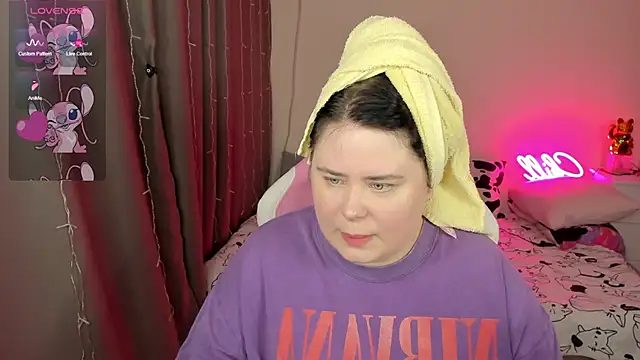 Akemi BBW online show from February 11, 2026, 4:56 am