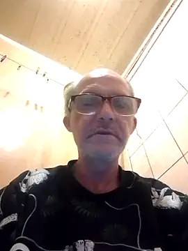 oksana722 online show from October 5, 2025, 9:38 pm