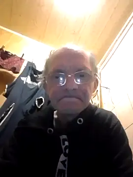 oksana722 online show from November 9, 2025, 3:54 am