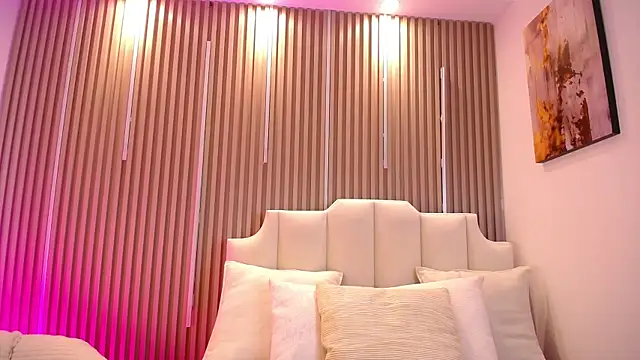 Katy Van online show from April 3, 2026, 8:48 pm