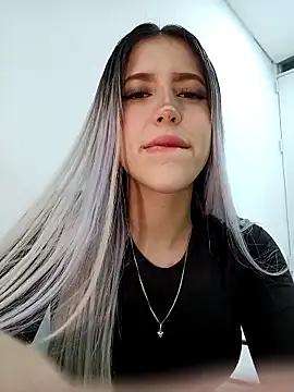 Snapshot of eva-2023 chatting on September 20, 2025, 11:43 pm eva-2023 online show from September 20, 2025, 11:43 pm