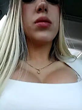 Snapshot of eva-2023 chatting on October 30, 2025, 6:27 pm eva-2023 online show from October 30, 2025, 6:27 pm