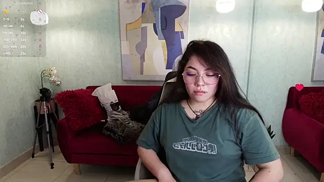 Isa reel online show from March 14, 2025, 4:09 pm