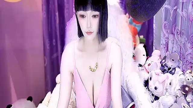 Snapshot of kumamon- chatting on October 20, 2025, 2:39 pm kumamon- online show from October 20, 2025, 2:39 pm