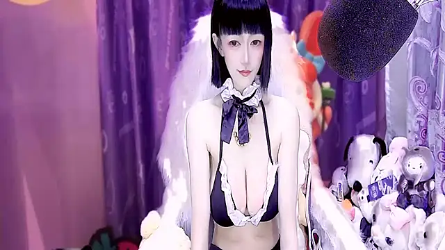 Snapshot of kumamon- chatting on October 25, 2025, 2:28 pm kumamon- online show from October 25, 2025, 2:28 pm