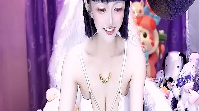 Snapshot of kumamon- chatting on November 13, 2025, 4:00 pm kumamon- online show from November 13, 2025, 4:00 pm