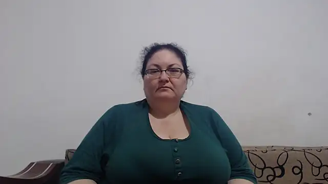 Nykyxo online show from April 16, 2026, 9:15 pm