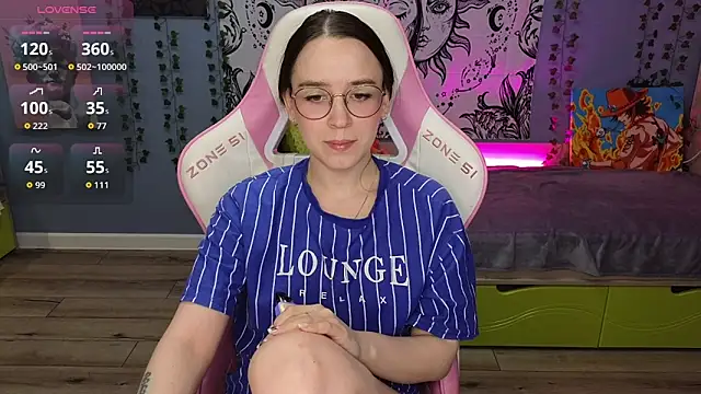 Snapshot of Sweet_frosti chatting on October 3, 2025, 2:04 am Sweet frosti online show from October 3, 2025, 2:04 am