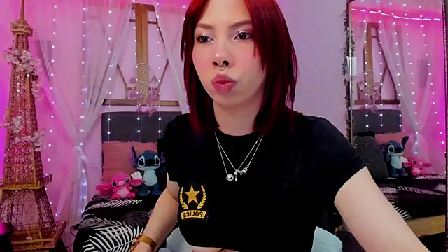 laura olssen online show from September 18, 2025, 12:19 pm