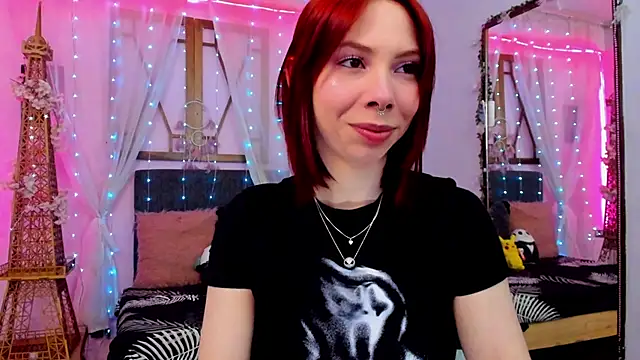 laura olssen online show from September 16, 2025, 12:39 pm