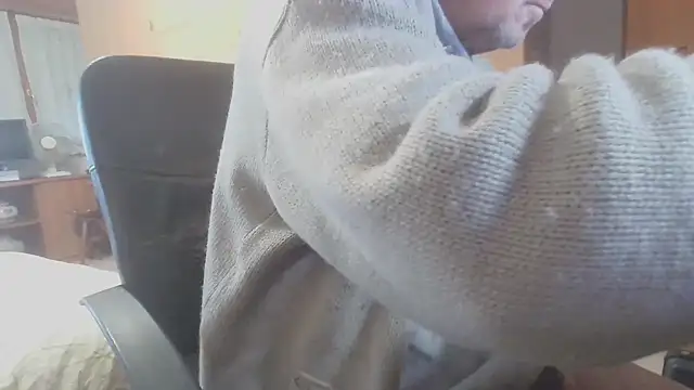 papillonhotofficial online show from March 7, 2025, 9:29 am