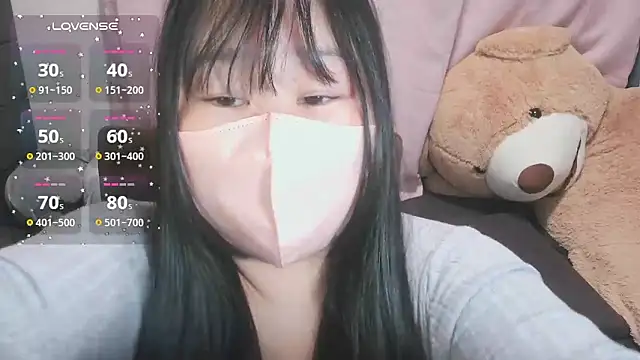 yuinyan3150 online show from February 14, 2026, 7:58 pm