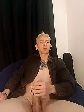 Snapshot of Vlad_goetia chatting on October 11, 2025, 1:50 am Vlad goetia online show from October 11, 2025, 1:50 am