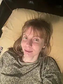 Snapshot of GoofyKitty4UU chatting on December 20, 2024, 1:25 am GoofyKitty4UU online show from December 20, 2024, 1:25 am