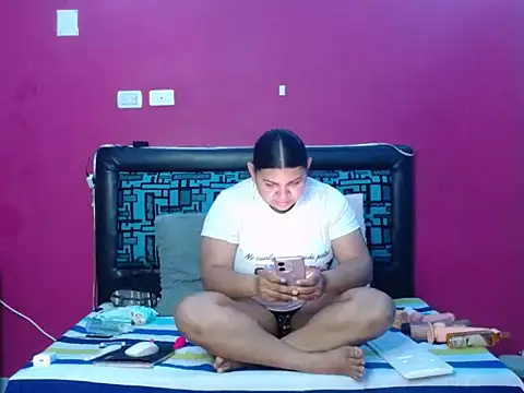 Snapshot of karolhot916 chatting on October 23, 2025, 11:03 pm karolhot916 online show from October 23, 2025, 11:03 pm