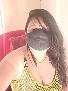 Snapshot of Love-priya chatting on September 20, 2025, 8:08 am Love-priya online show from September 20, 2025, 8:08 am