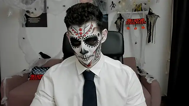 Snapshot of BrutusK08 chatting on October 30, 2025, 6:38 pm BrutusK08 online show from October 30, 2025, 6:38 pm