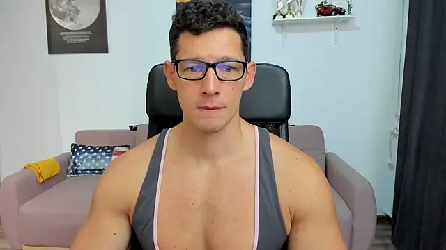 Snapshot of BrutusK08 chatting on October 27, 2025, 8:48 am BrutusK08 online show from October 27, 2025, 8:48 am