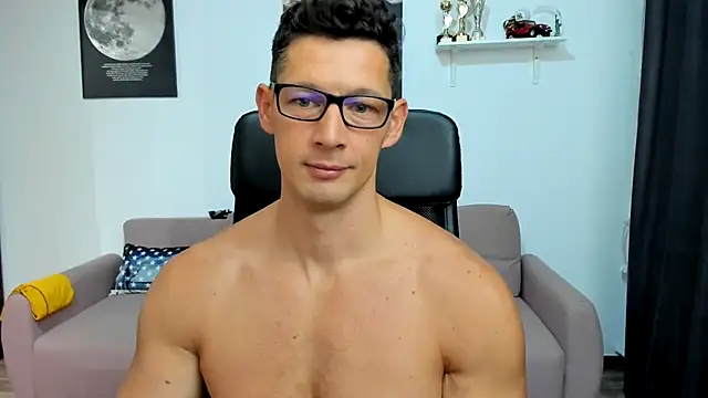 Snapshot of BrutusK08 chatting on October 13, 2025, 6:59 am BrutusK08 online show from October 13, 2025, 6:59 am