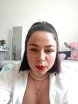 Lia Roxx online show from April 26, 2026, 10:45 am