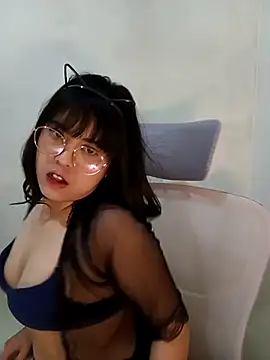 Chall mee online show from October 6, 2025, 4:08 pm