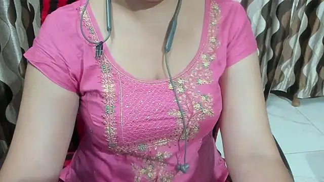 Snapshot of Kaur_Jannat chatting on September 30, 2025, 6:25 pm Kaur Jannat online show from September 30, 2025, 6:25 pm