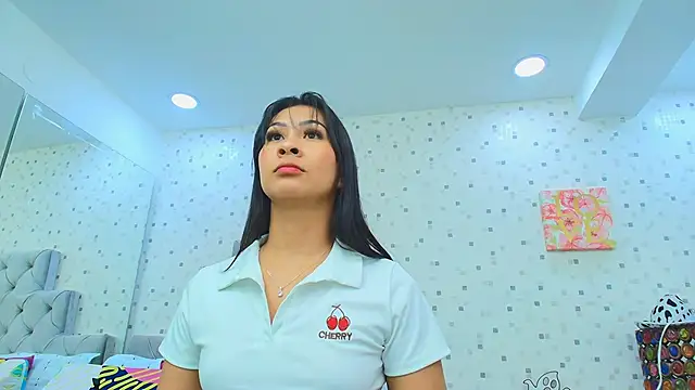 JulietaReyess online show from October 4, 2025, 11:45 am