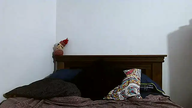 Snapshot of AngelinaPaker chatting on February 5, 2025, 1:54 pm AngelinaPaker online show from February 5, 2025, 1:54 pm