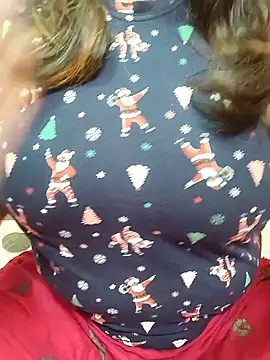 CUTE SOPHIA- online show from March 22, 2025, 4:45 am