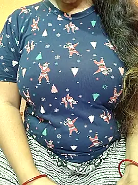 Snapshot of CUTE_SOPHIA- chatting on July 16, 2026, 1:24 am CUTE SOPHIA- online show from July 16, 2026, 1:24 am