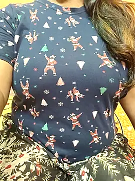 CUTE SOPHIA- online show from October 10, 2025, 11:49 pm