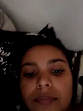 stefanie010 online show from February 1, 2026, 5:00 pm