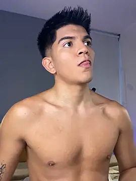 santiago 01 online show from April 16, 2026, 11:07 pm