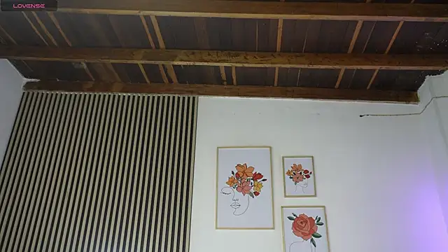 Snapshot of LillyDolls23 chatting on October 26, 2025, 12:49 pm LillyDolls23 online show from October 26, 2025, 12:49 pm