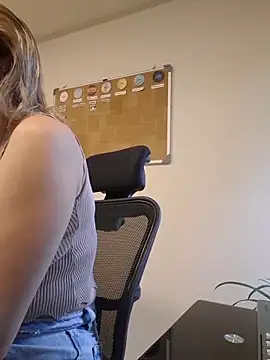 NaomiShimizu online show from March 28, 2026, 7:48 pm