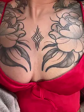 Nadiasexy online show from March 22, 2026, 2:07 pm