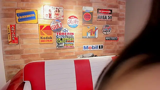 Snapshot of miss__pamela chatting on October 23, 2025, 11:09 am miss  pamela online show from October 23, 2025, 11:09 am